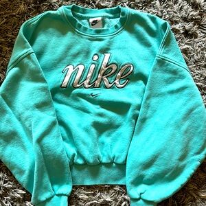 Girls Nike Sweatshirt